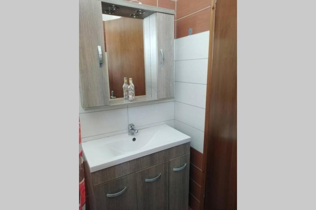 Vicky'S Apartment Near To The Airport Ολόκληρο Διαμέρισμα Antimachia Dış mekan fotoğraf